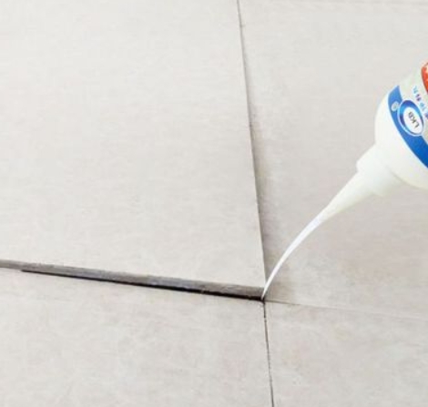 姚安瓷砖空鼓维修公司分享卫生间瓷砖脱落的原因可能有以下几点